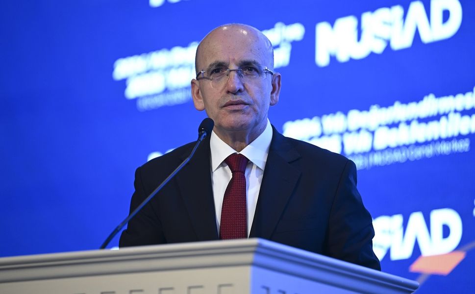 Ekonomist Uğur Gürses: İktidarın içindeki kimi çevreler, Bakan Şimşek'i yemeye soyundu