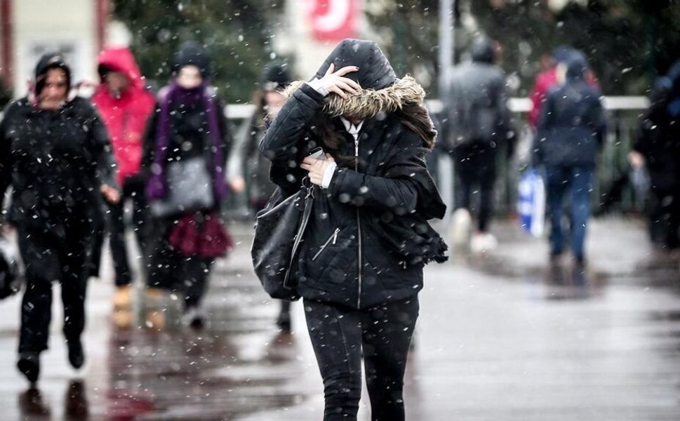 AKOM uyardı: İstanbul'da hava sıcaklığı 7 derece birden düşecek!