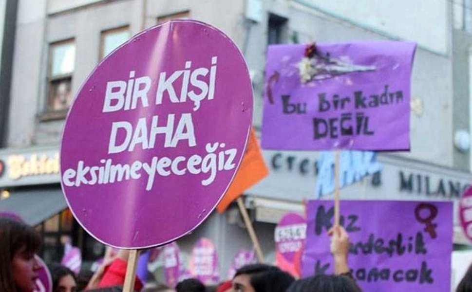 Rapor: Kadınlar en yakınlarındaki erkeklerden şiddet görüyor