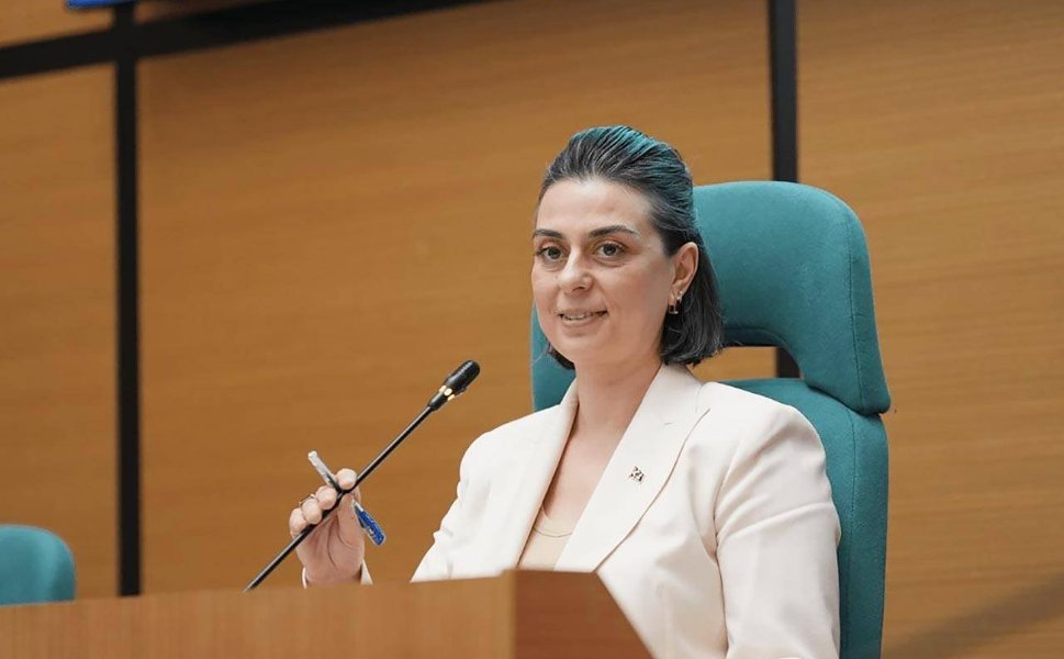 Sinem Dedetaş'tan Üsküdar Belediyesi'ne yapılan operasyon sonrası ilk açıklama