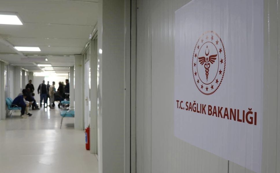 Sağlık Bakanlığı’ndan yeni düzenleme! Hastanelerde SMS ile onay dönemi başladı