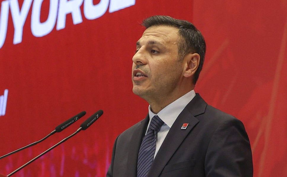 Özgür Çelik'ten Üsküdar'da seçim öncesi operasyona tepki