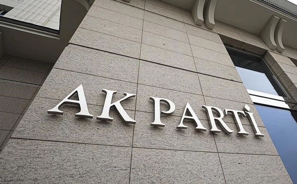 AK Parti Genel Merkezi'nden şok eden görevden alma!