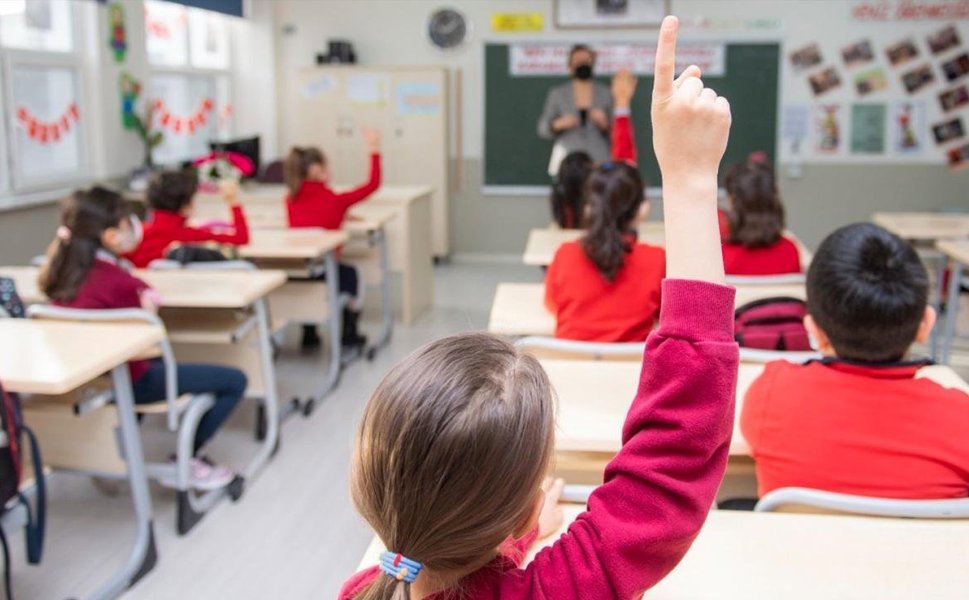 Okullardaki akran zorbalığına karşı yeni sistem!
