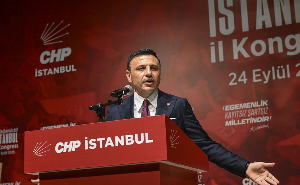 CHP İstanbul'da deprem: Özgür Çelik ve 36 İlçe Başkanı istifa etti