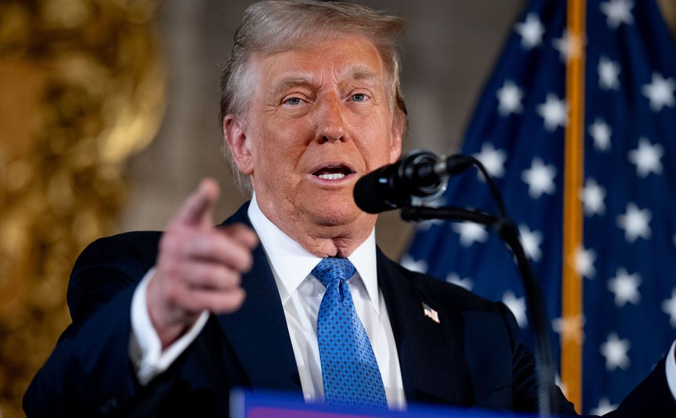 İddia: Trump, CIA'ye Venezuela'da gizli askeri operasyon yürütme yetkisi verdi