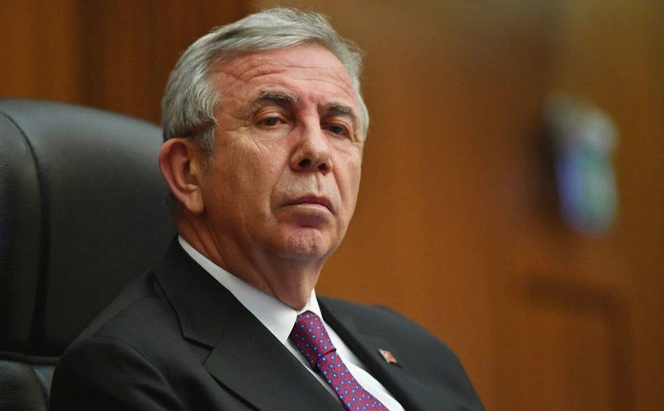 O, suskun ama CHP ile Yeni Parti siyasetinin merkezine Mansur Yavaş oturdu!
