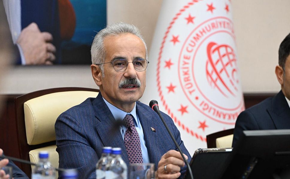 Bakan Uraloğlu'ndan Erdoğan–Zeydi zirvesindeki 'imza' krizine ilişkin açıklama