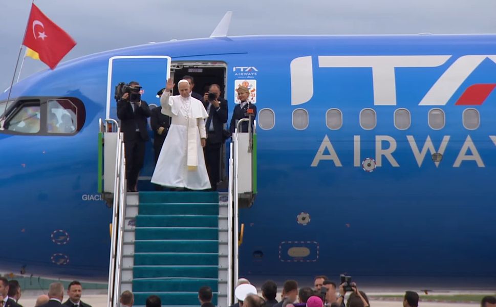 Papa 14. Leo, dört günlük ziyaretin ardından Türkiye'den ayrıldı