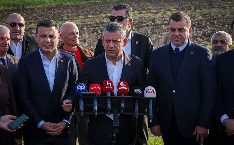 Özgür Özel: İBB davasında kaos hakim, AK Parti’yi ciddiyete davet ediyorum