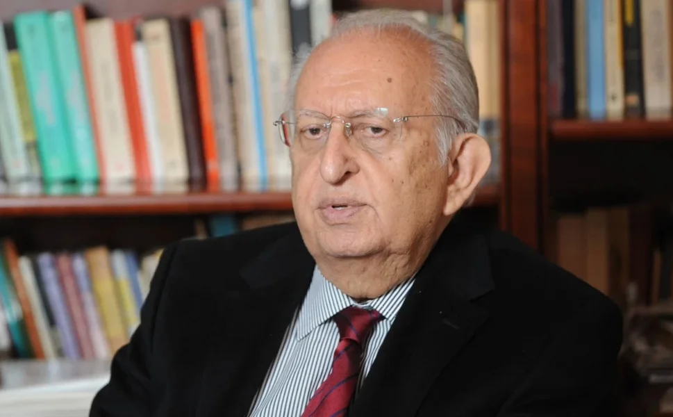 Eski TBMM Başkanı Hüsamettin Cindoruk hayatını kaybetti!