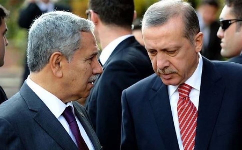 Bülent Arınç'tan Erdoğan yorumu: ‘Seçimler yaklaştığı zaman 'kardeşim' diyebilir’