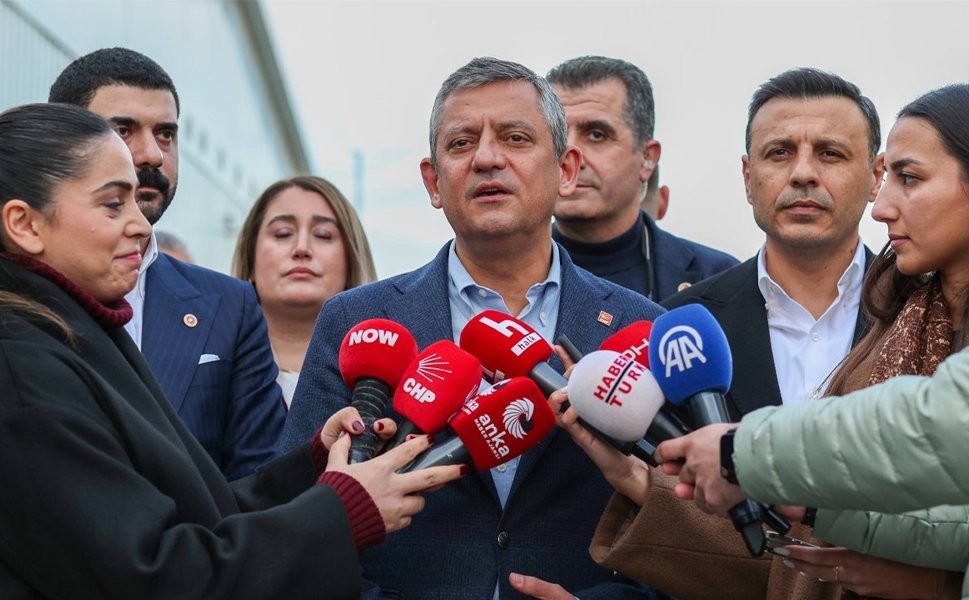 Özgür Özel'den Bahçeli'nin mutlak butlan sözlerine ilişkin ilk açıklama