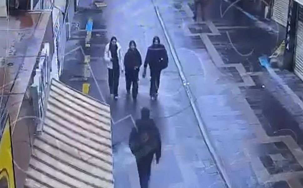 16 yaşındaki kızı bıçakladı: ‘Sabah evden birini bıçaklamam lazım diye çıktım!’