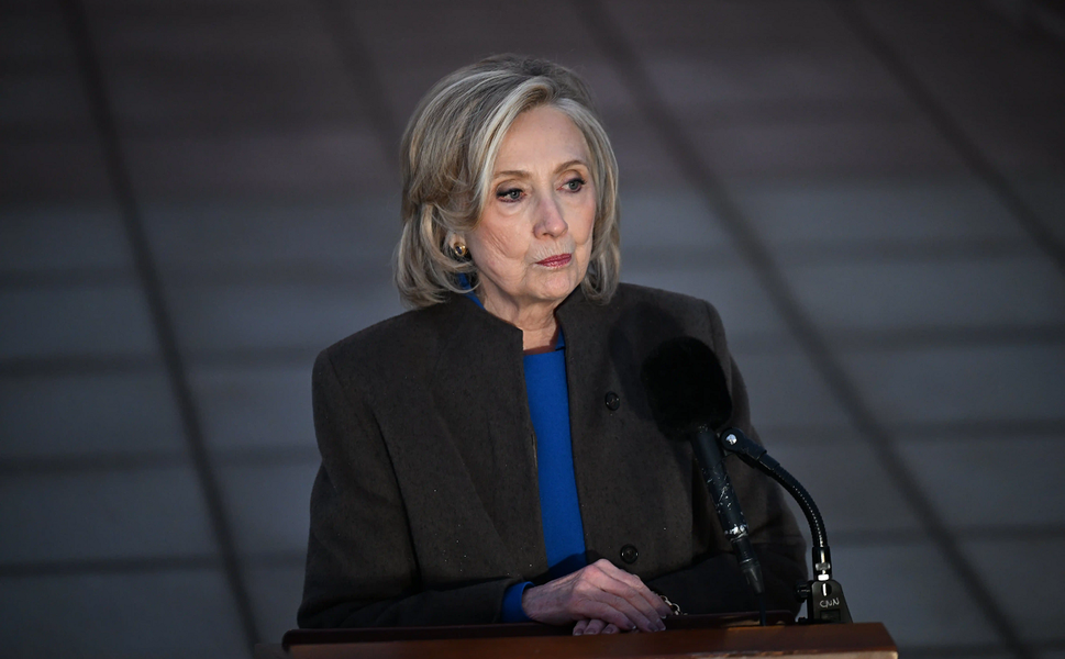 Epstein soruşturması: Hillary Clinton Trump’ın ifade vermesini talep etti