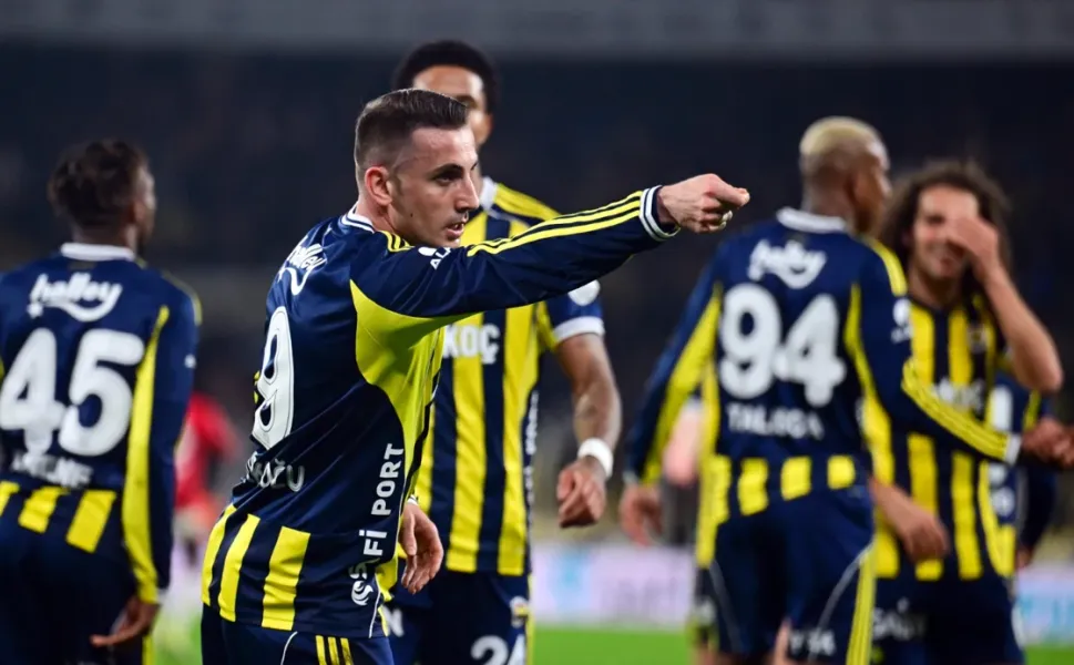 Fenerbahçe sahasında Gençlerbirliği'ni 3-1 mağlup etti