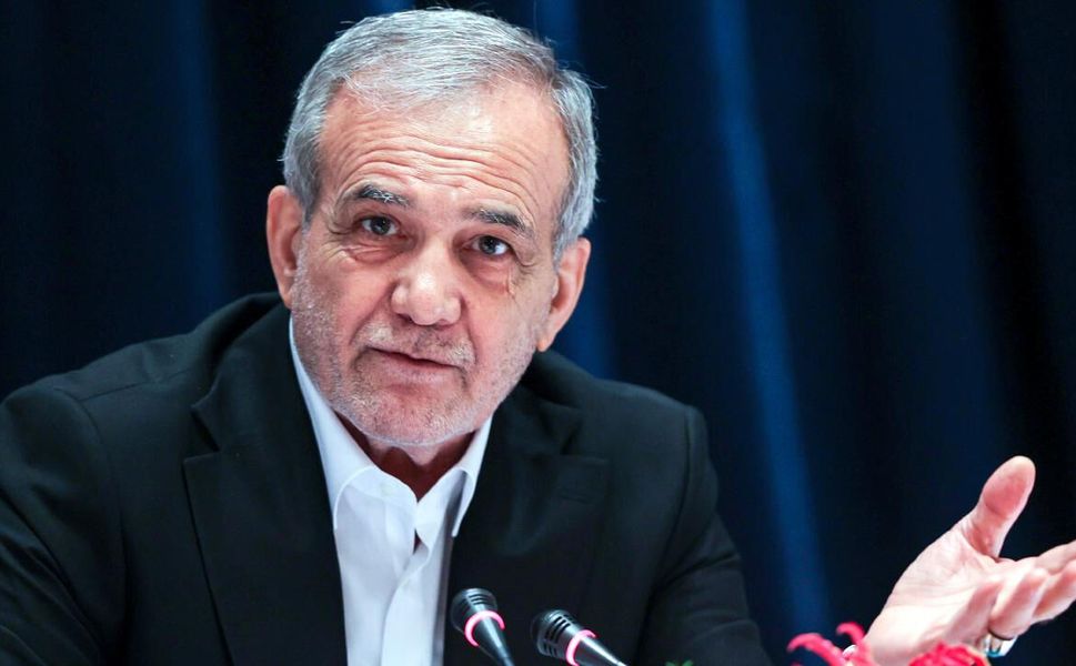 Türkiye’ye doğru yönelen füzenin ardından İran Cumhurbaşkanı Pazeşkiyan’dan açıklama