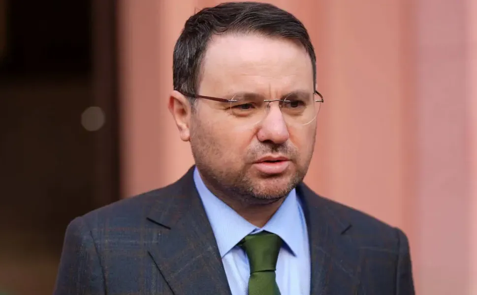 Akın Gürlek’ten hafızlık açıklaması: Diyanet’e teşekkür etti