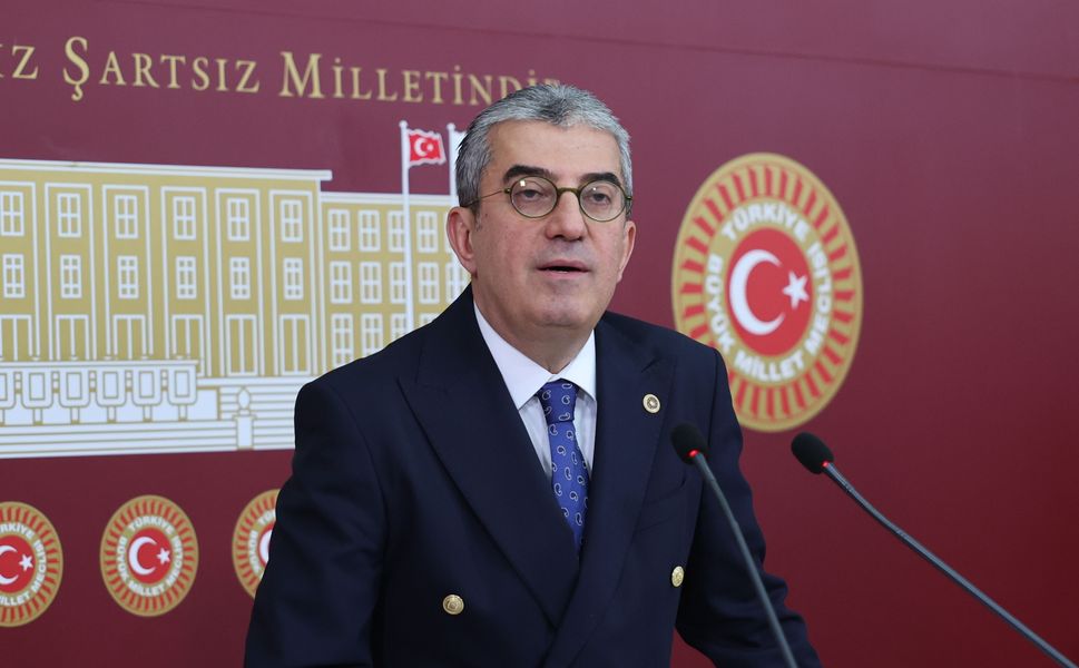 Gökhan Günaydın: 200'ün üzerinde belediye başkanı CHP'den istifa etti