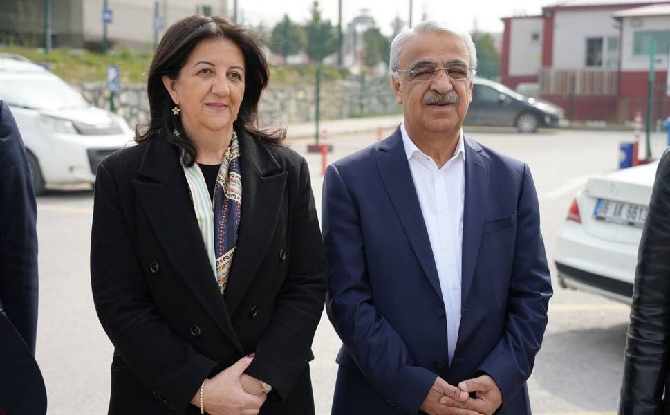 İmralı Heyeti, Demirtaş’tan sonra Figen Yüksekdağ’ı ziyaret etti!