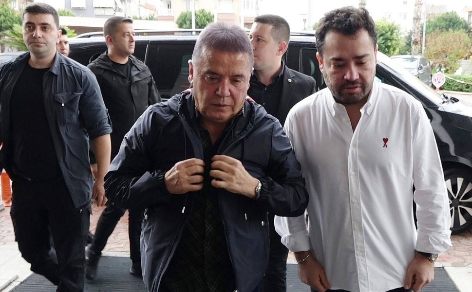 Antalya Büyükşehir eski Başkanı Böcek: Eski gelinime alınan evden haberim yoktu