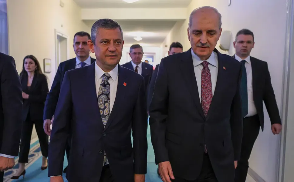 Özgür Özel ‘ara seçim’ için Meclis Başkanı Kurtulmuş ile görüşecek