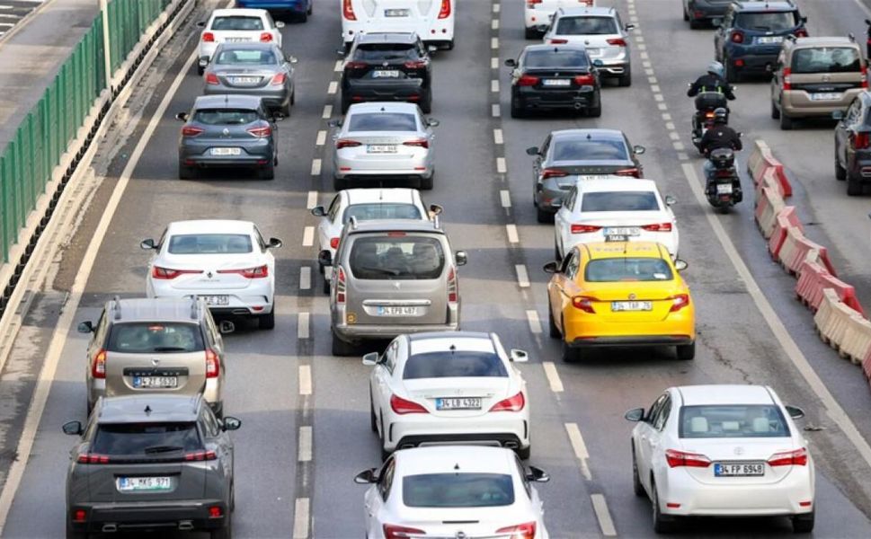 Birçok sürücüye ceza kesilmişti: İçişleri Bakanlığı'ndan APP plakayla ilgili açıklama