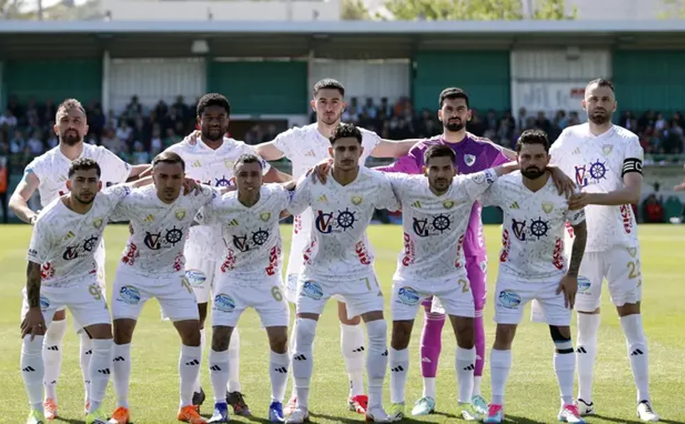 Erzurumspor 5 yıl sonra Süper Lig'e çıktı