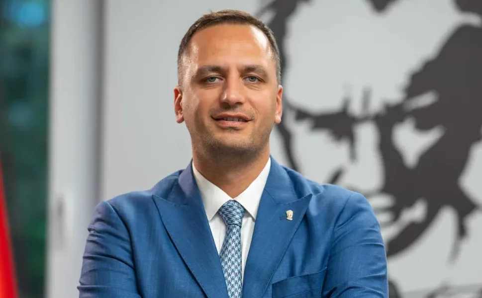 Bornova Belediye Başkanı Eşki'nin serbest bırakılmasına savcıdan itiraz