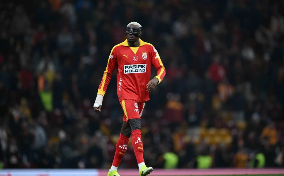 FIFA'dan Fenerbahçe derbisi öncesi flaş Osimhen kararı!