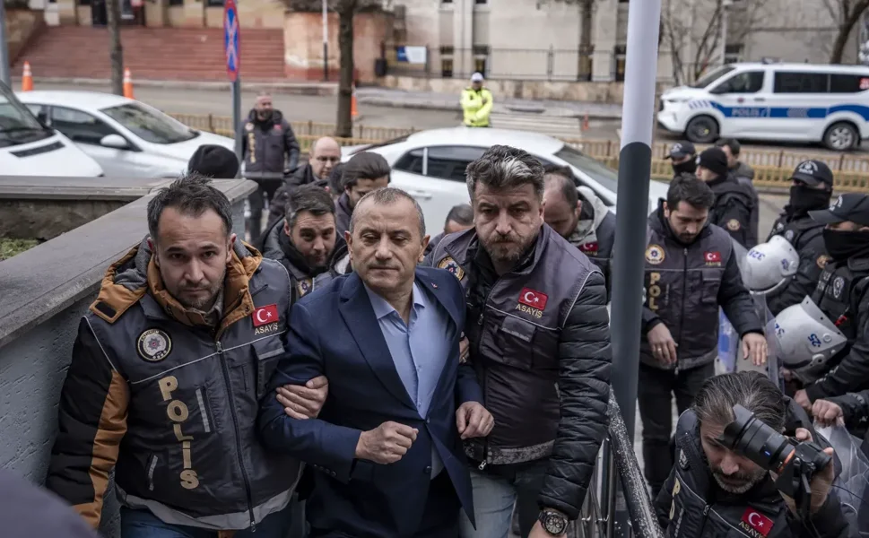 Eski Tunceli Valisi Tuncay Sonel: 'Devletin valisiyim, emniyette cevap vermem'