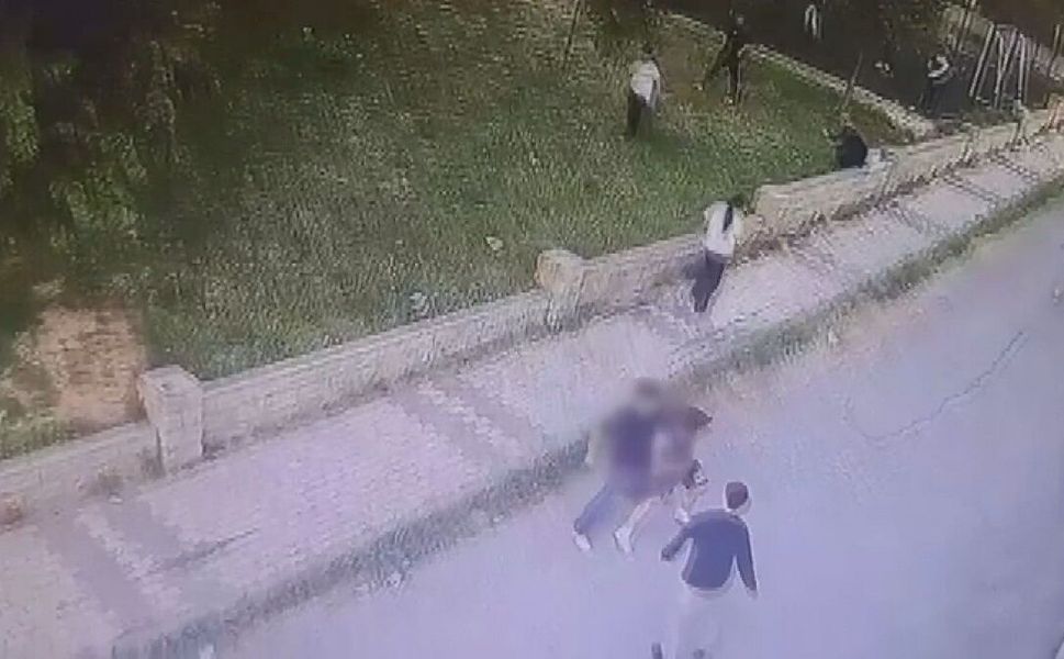 15 yaşındaki Abdulbaki'nin öldüğü bıçaklı kavga kamerada