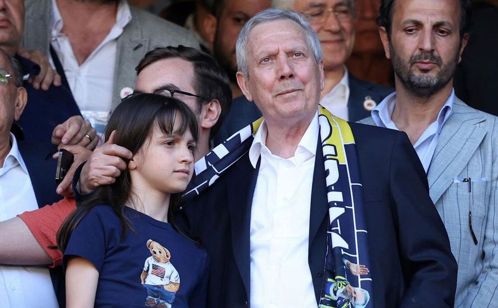 Aziz Yıldırım açıkladı: 2 santraforla prensipte anlaştık