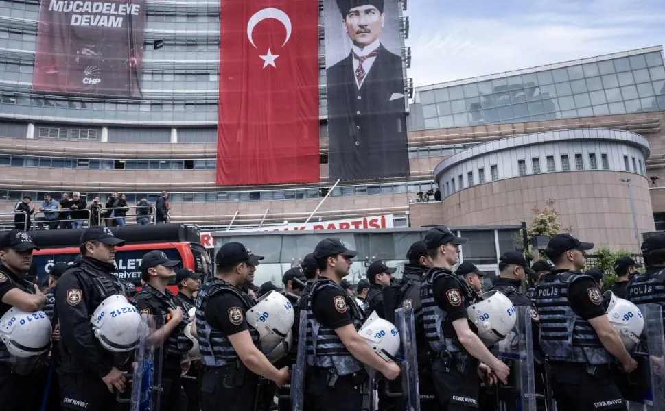 CHP'nin programı belli oldu: Hangi partilerle bayramlaşma yok?