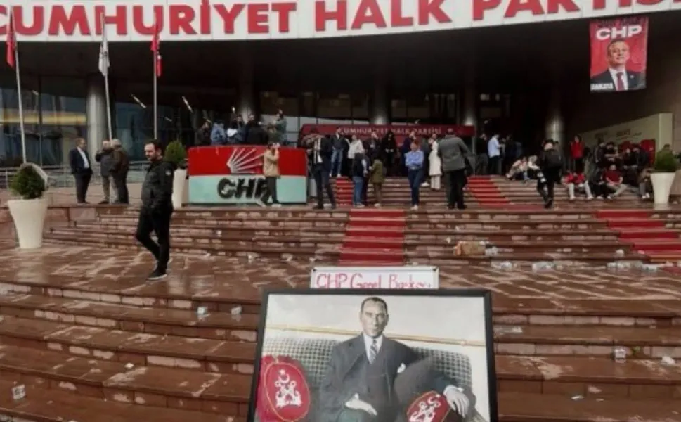 Özel’in ayrıldığı Genel Merkez için Kılıçdaroğlu çıkışı: ‘Belki yarın, belki yarından da yakın’