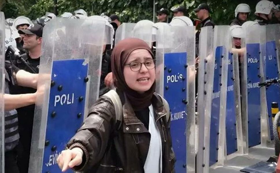 Gözaltına alınan Bilgi Üniversitesi öğrencisi Hafize Çetin serbest bırakıldı
