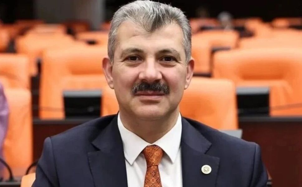 Eşi ‘fakirlik belgesi’ alan AK Partili Hüseyin Altınsoy özür diledi, CHP'yi suçladı
