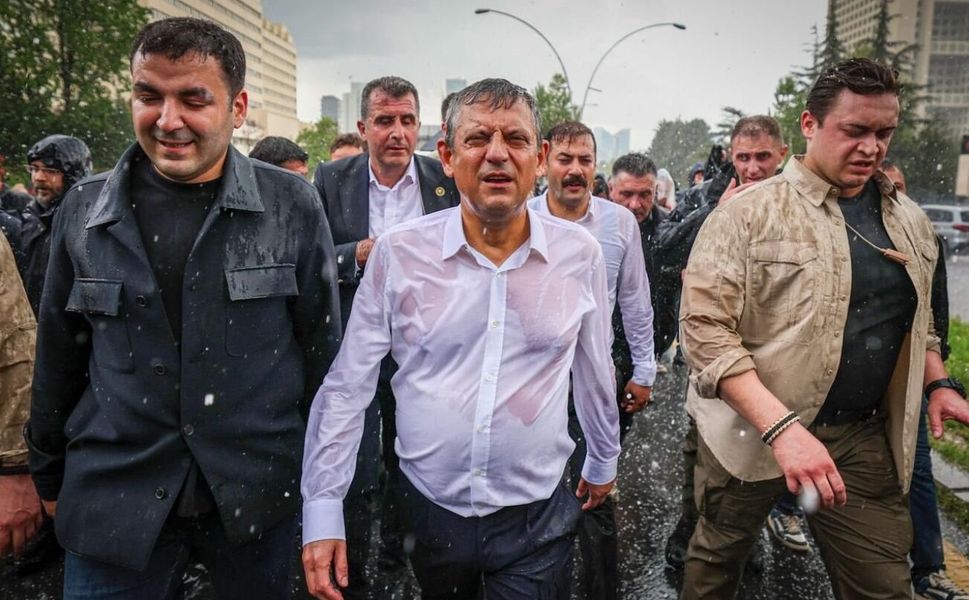 Özgür Özel: Bugün bir milattır