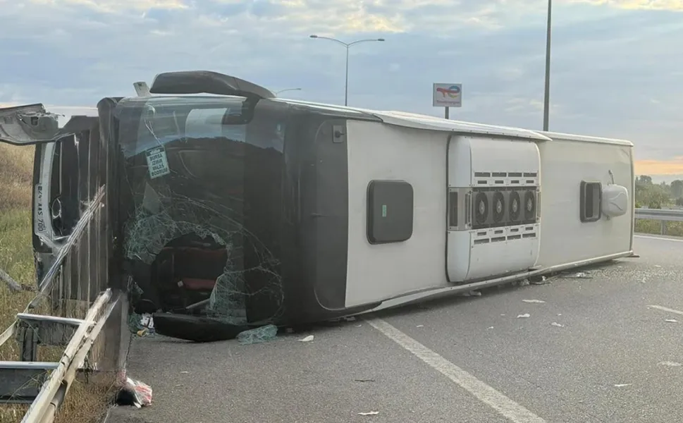 İstanbul-İzmir Otoyolu'nda kaza: 36 yaralı