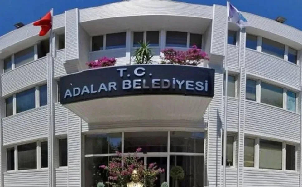 Adalar Belediyesi'nde başkan vekilliği seçimi ertelendi!
