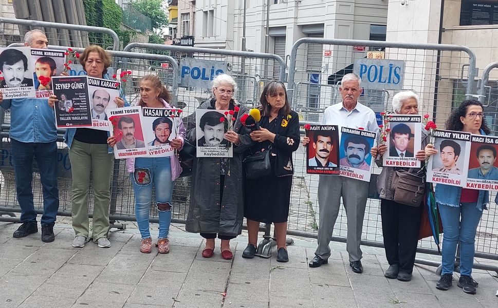 Cumartesi Anneleri 1107’nci haftada Veysel Güney’in akıbetini sordu