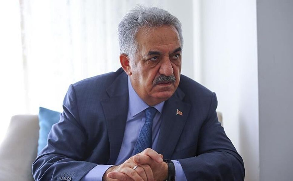 AK Partili Hayati Yazıcı duyurdu: 'Yeni anayasa referandumla yapılacak'