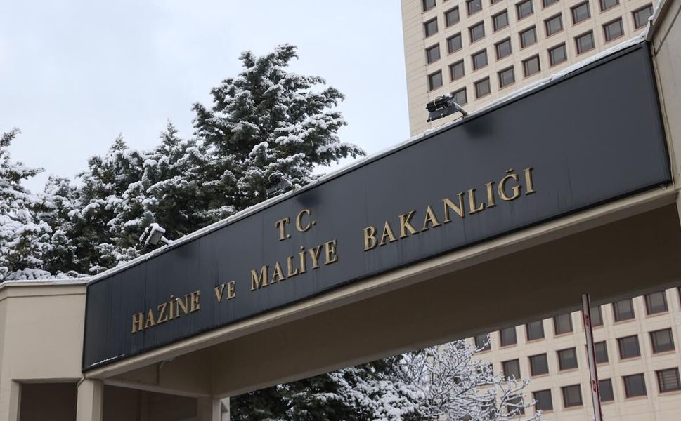 Hazine Bakanlığı'ndan 'emekli maaşına zam' iddiasına yanıt