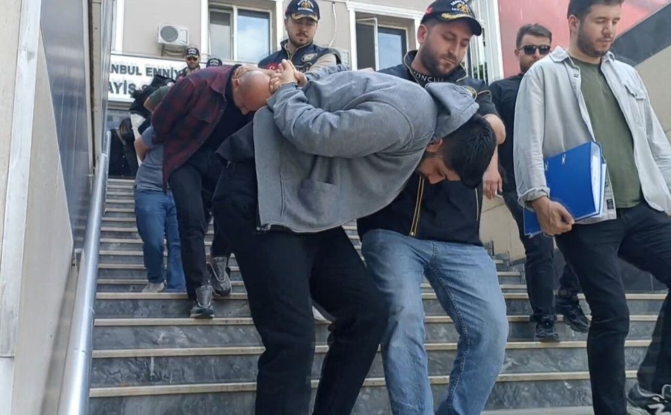 İTÜ'de dolandırıcılık operasyonu: Yönetim şikayet etti, 8 çalışana gözaltı!