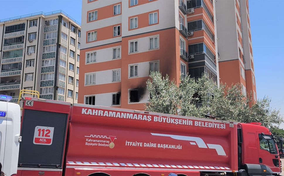 Kahramanmaraş'ta apartman yangını: 3 kişi hayatını kaybetti