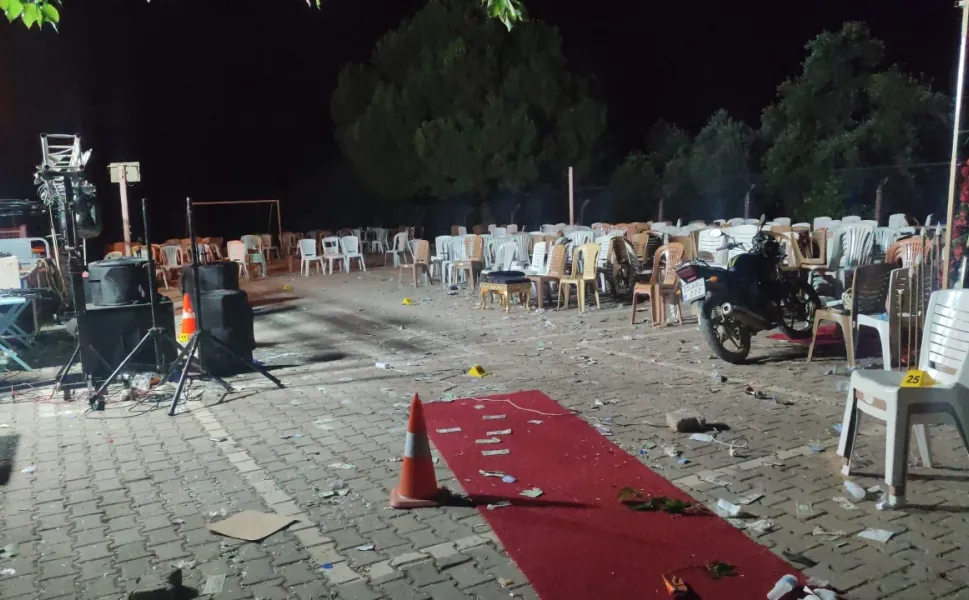 İzmir'de kanlı kına gecesi: 14 yaşındaki çocuk öldü!