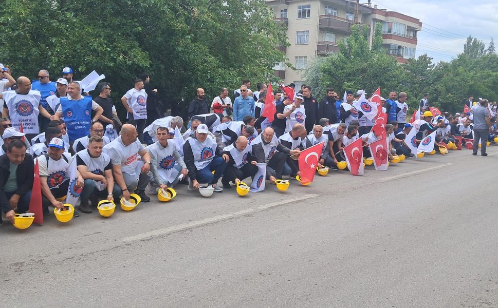 Ankara'da maden işçilerine polis engeli: Gözaltılar var!
