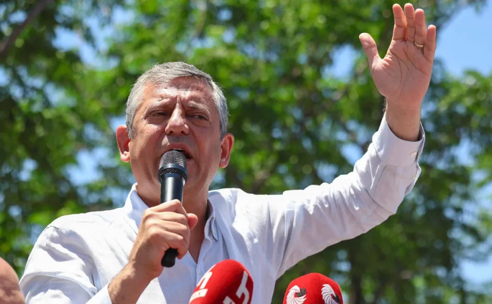 Özgür Özel: 'Erdoğan ve Adalet Bakanı bu işin tam göbeğinde'