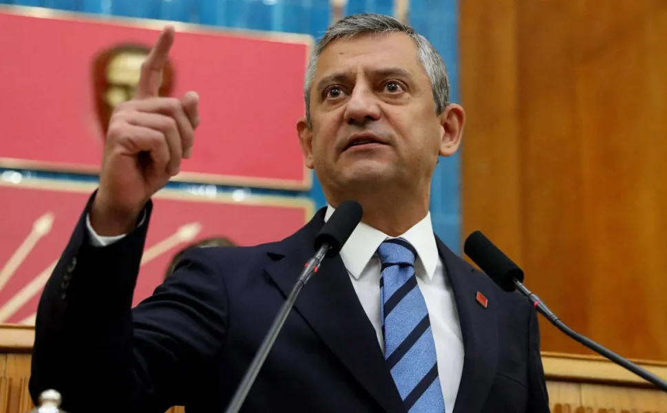 Özgür Özel’den Erdoğan’a: Üzerine çıktığım TOMA’nın şoför koltuğunda oturuyorsun