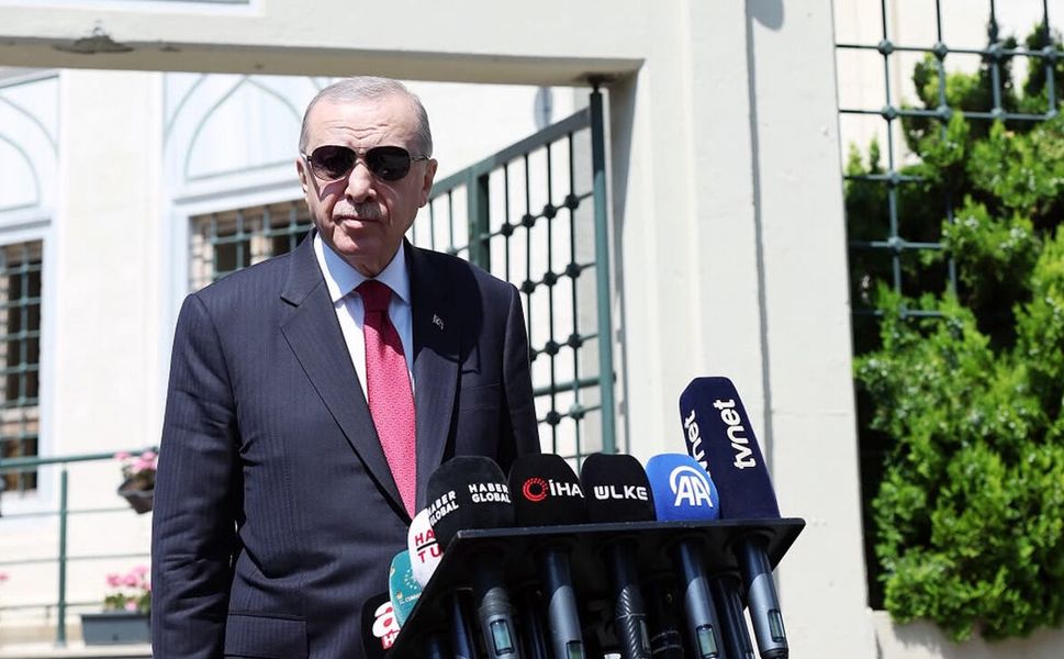 Erdoğan: Ayasofya’yı İslam âlemine kavuşturduk